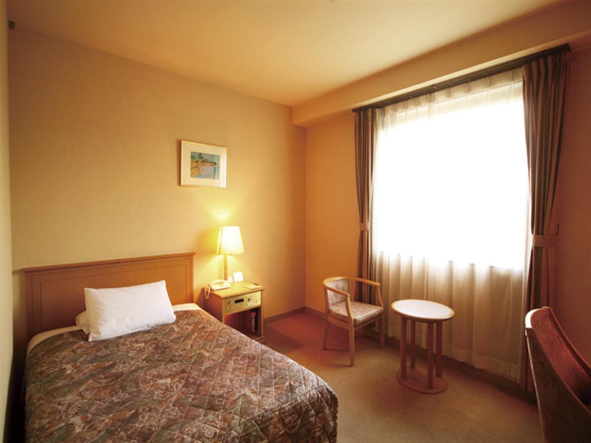 Fukuno Town Hotel A・Mieux Nanto Buitenkant foto