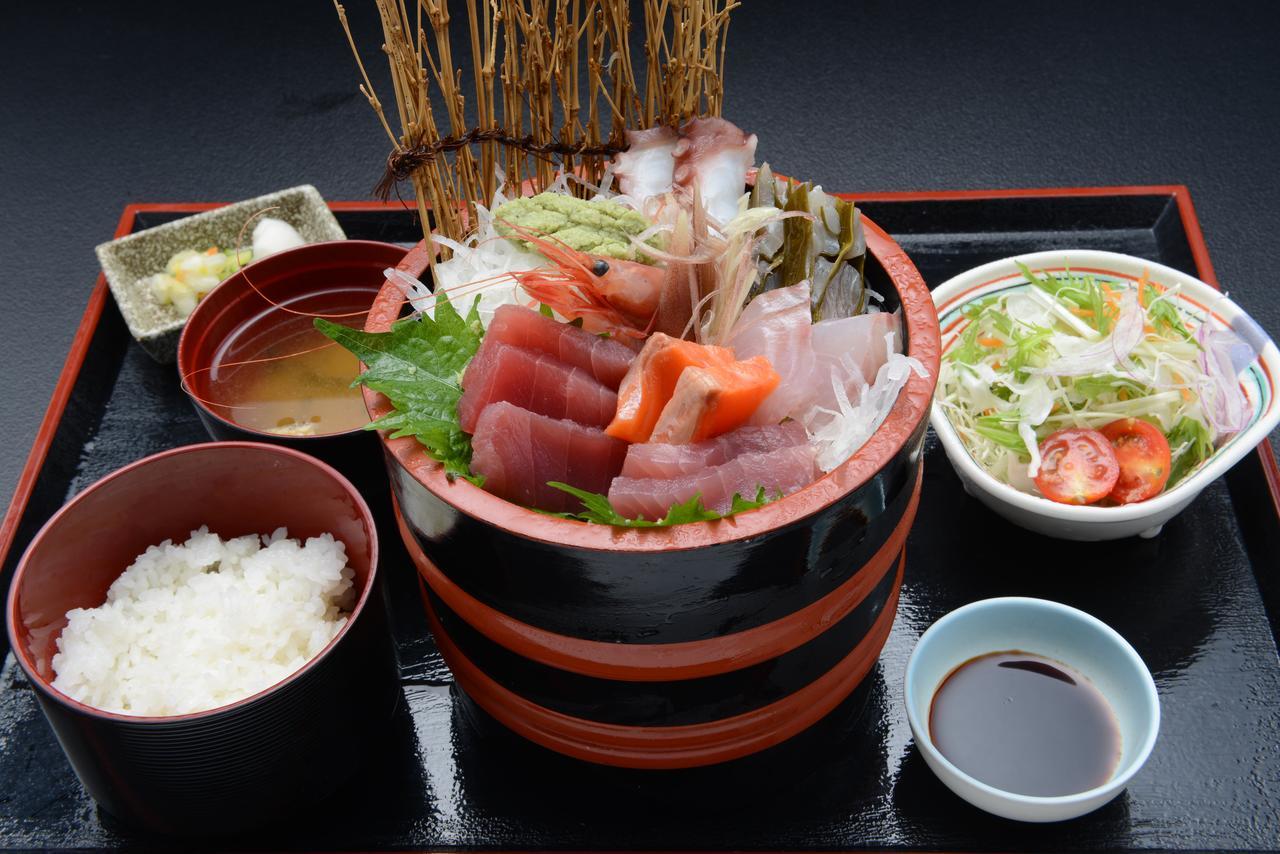 Fukuno Town Hotel A・Mieux Nanto Buitenkant foto