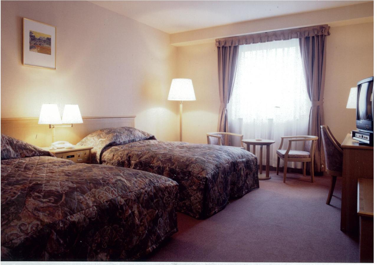 Fukuno Town Hotel A・Mieux Nanto Buitenkant foto