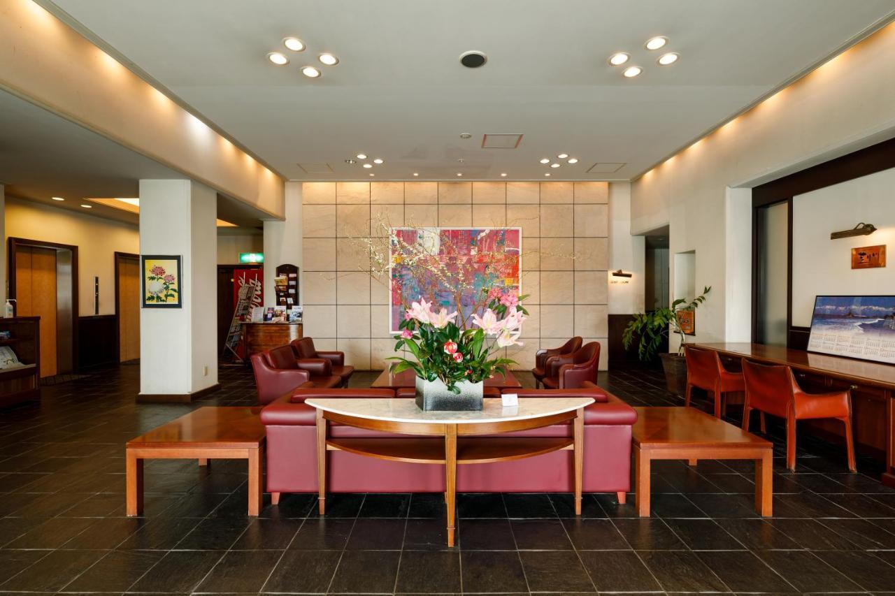 Fukuno Town Hotel A・Mieux Nanto Buitenkant foto