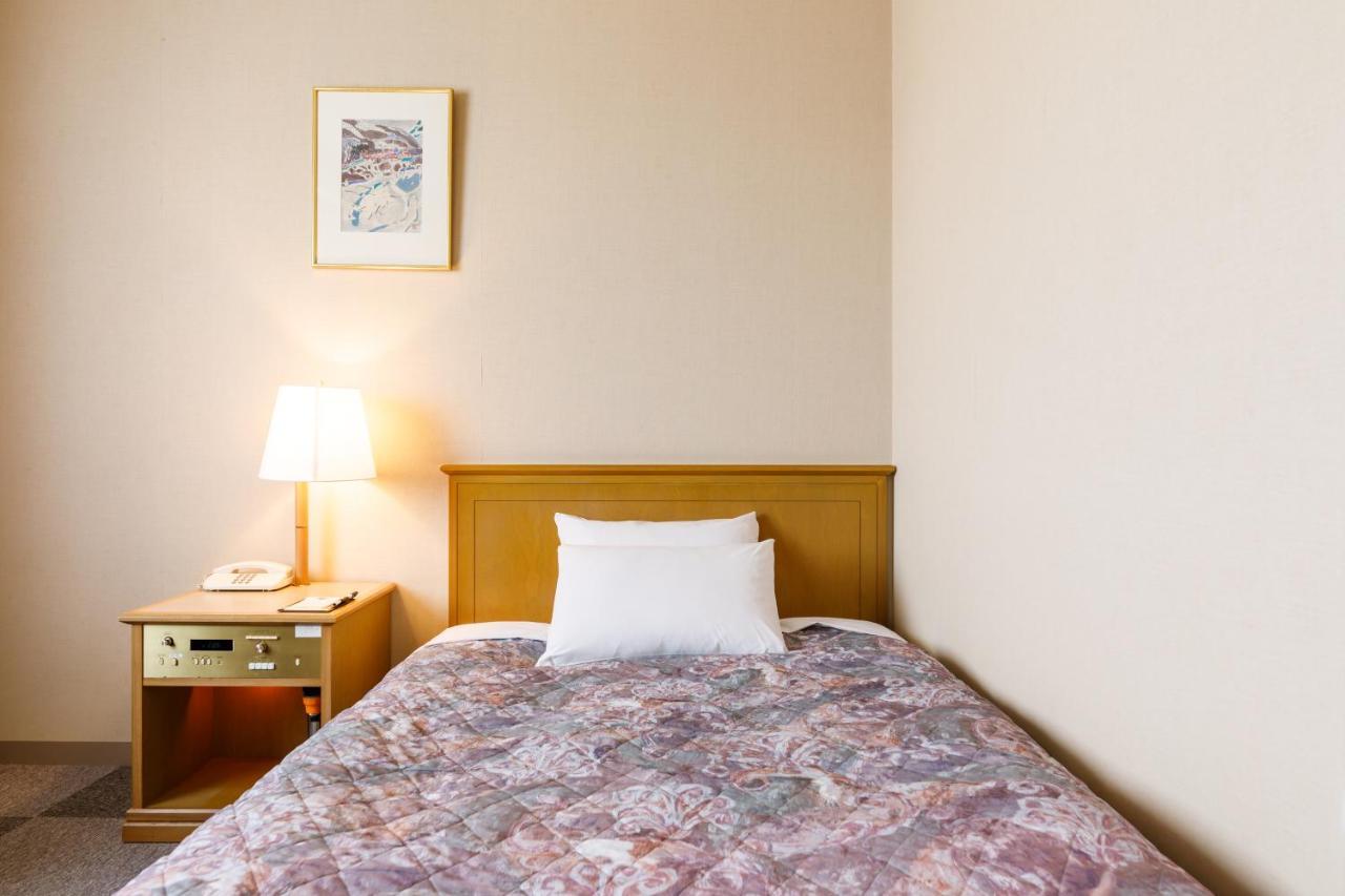 Fukuno Town Hotel A・Mieux Nanto Buitenkant foto