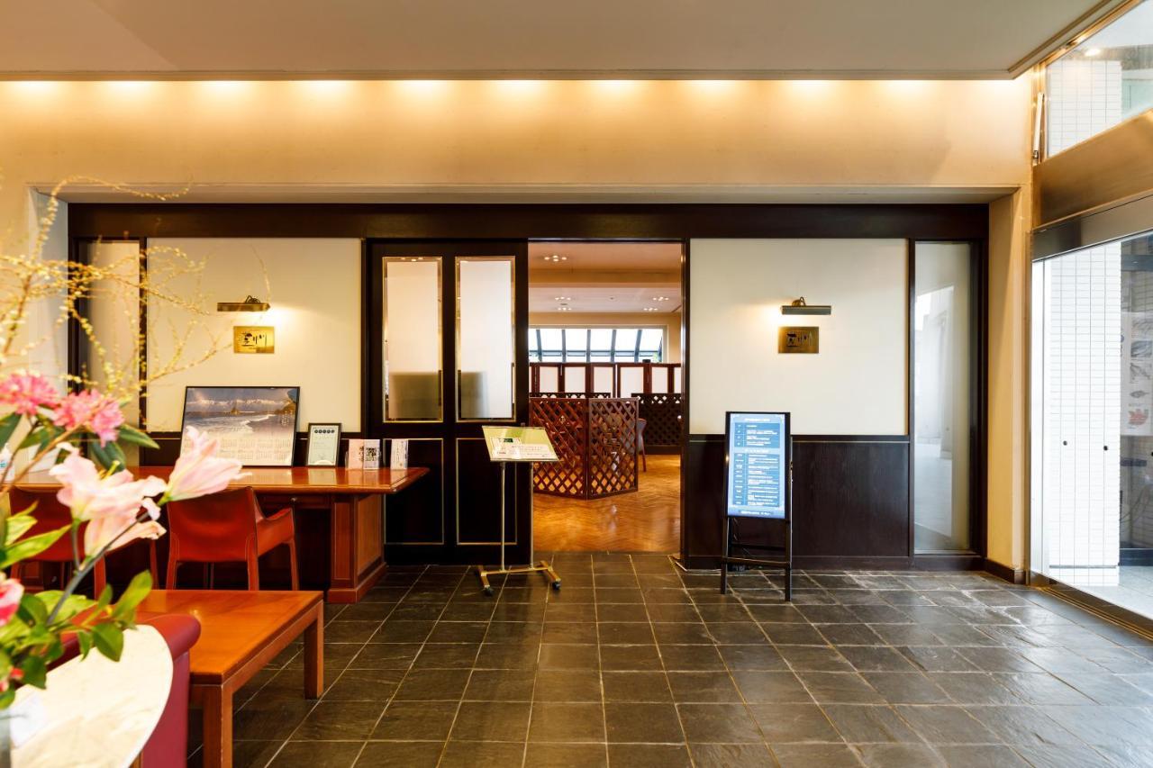 Fukuno Town Hotel A・Mieux Nanto Buitenkant foto