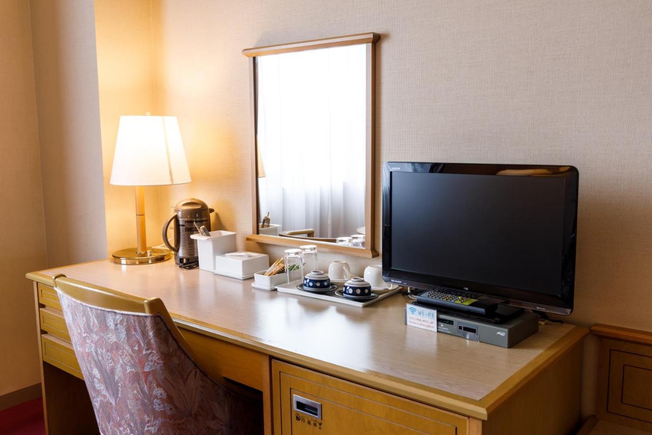 Fukuno Town Hotel A・Mieux Nanto Buitenkant foto